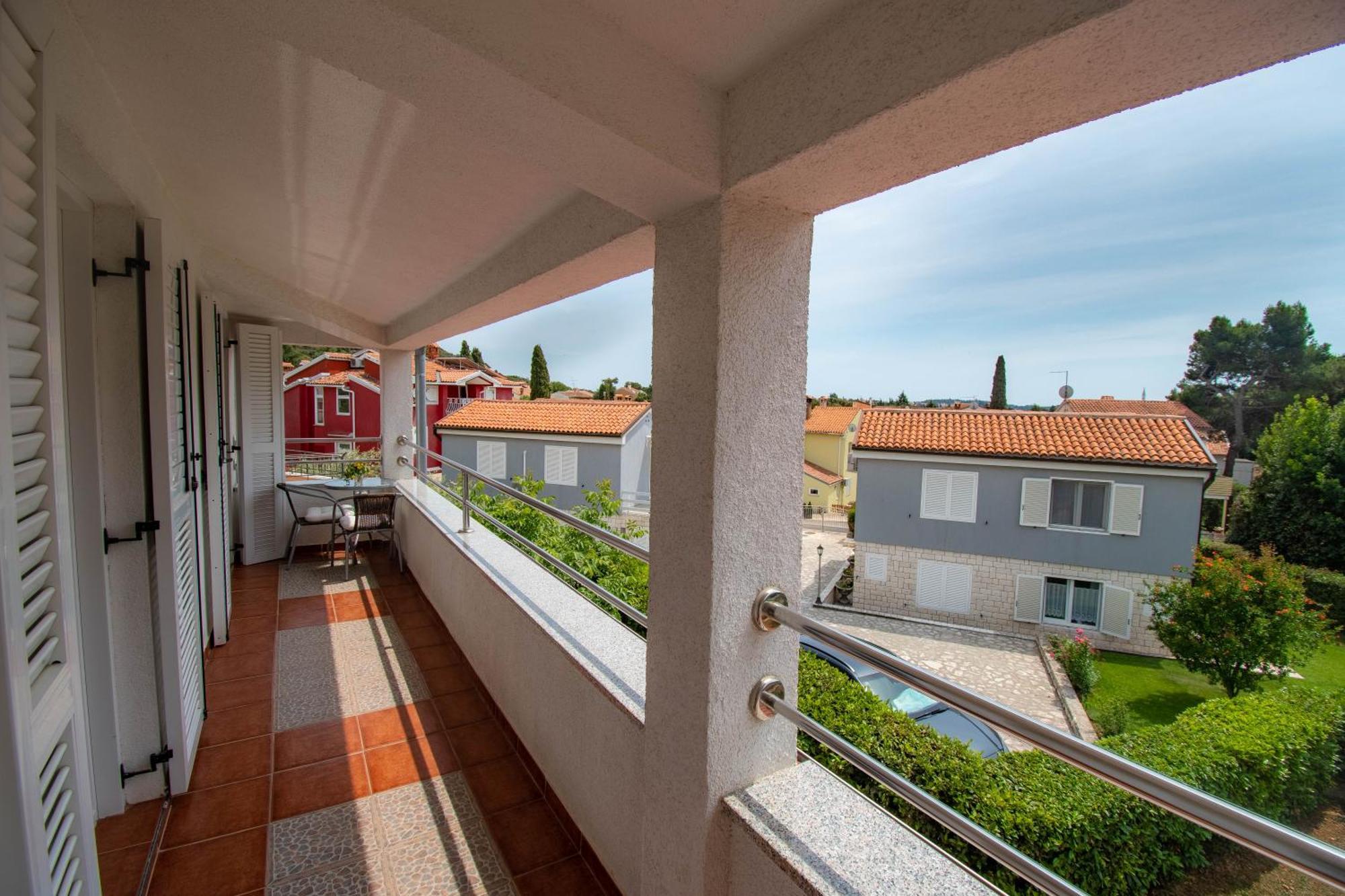 Apartments Betty Borik Ровинь Экстерьер фото
